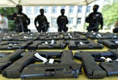 Exporturile de ARMAMENT ale României au scăzut în ultimii ani