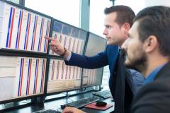 Economia românească își încetinește creșterea în 2022