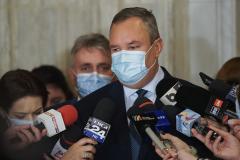Ciucă: Întâmpinăm Anul Nou cu speranța că vom putea reveni cât mai curând la viața normală