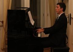 Stagiunea de marți seara. Recital de violoncel