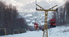 Apel la 112! Un copil a căzut din telescaun, la Poiana Brașov