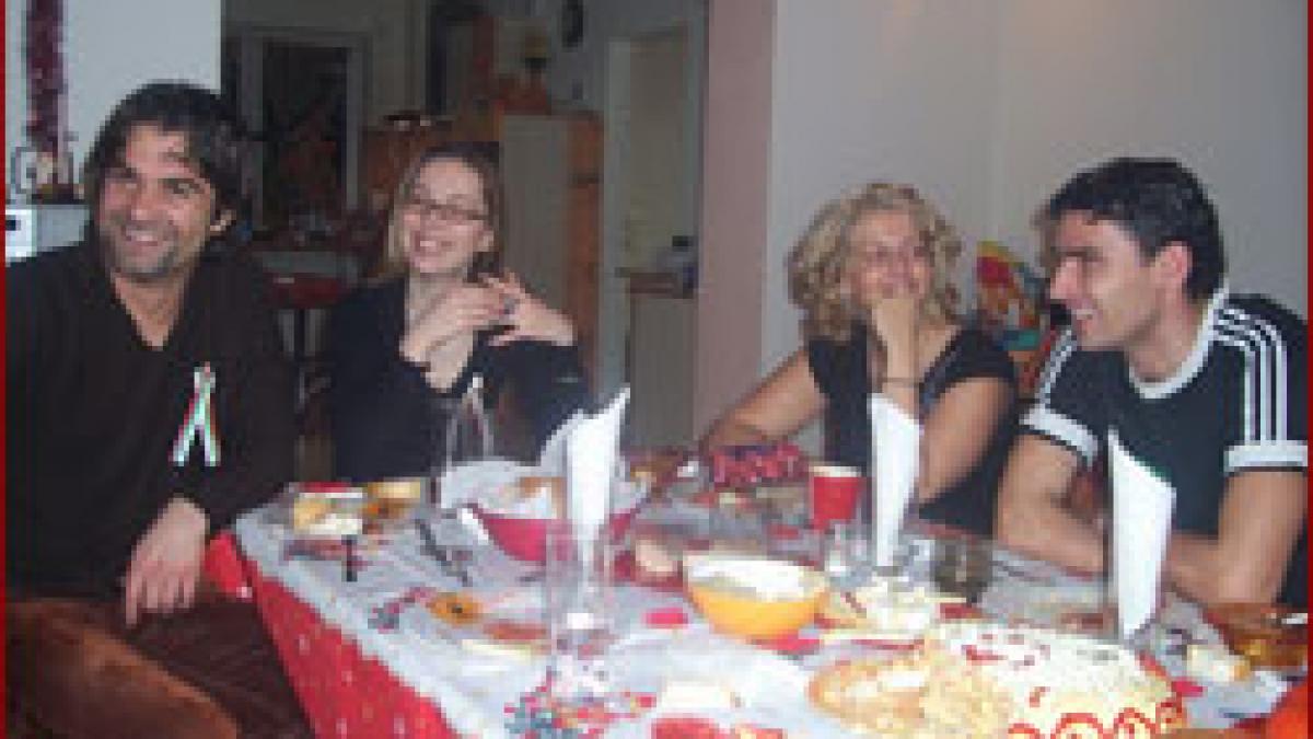 Petrecere / Revelion romano-bulgar