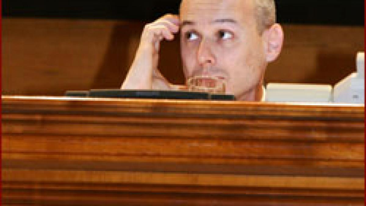 Asistenta medicala - Olteanu refuza CSAT