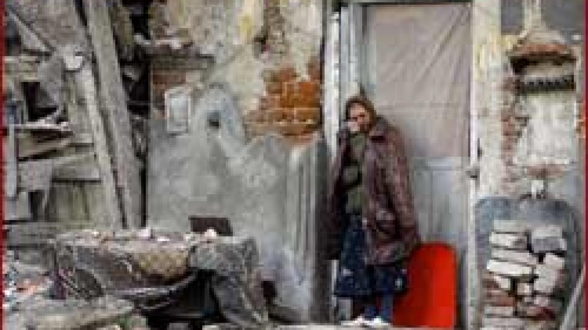 Scandal pe Calea Grivitei - Locatari ilegali cu multe pretentii
