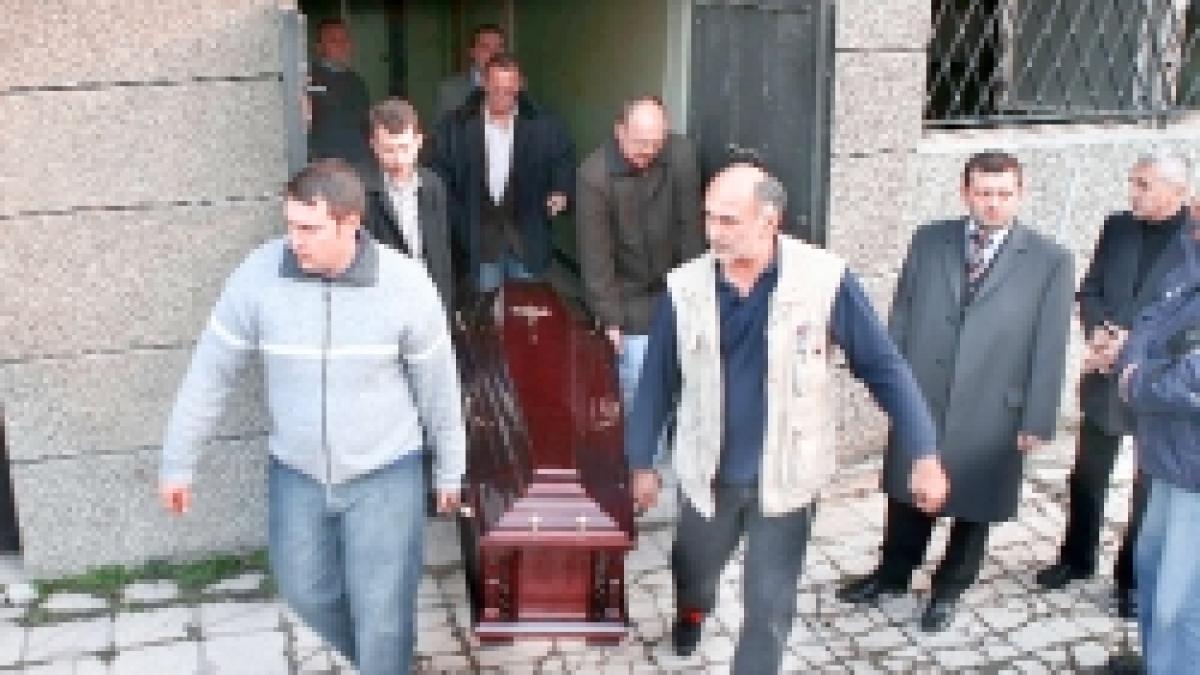 Tragedie  -  Laptopul a ucis-o pe Maria