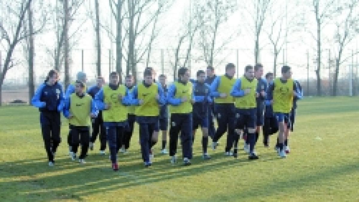 Steaua  -  A inceput munca