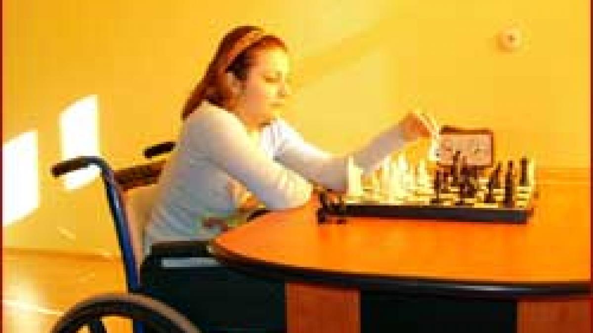 Mutarea decisiva - Livia a reusit sa mearga cu cadru