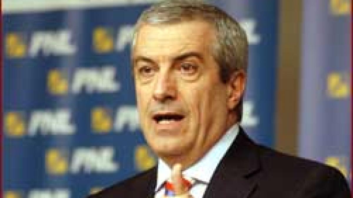 Calin Popescu Tariceanu:"Traian Basescu a vopsit semaforul in verde, ca sa poata trece strada si cand este rosu"