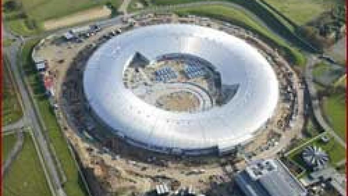 Sincrotron britanic - Regatul Unit are accelerator mamut de particule