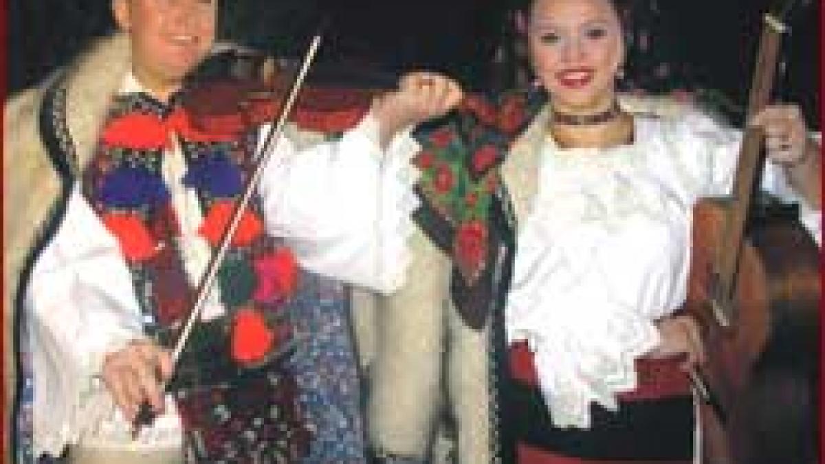 In familie - Unde-s doi artisti, concurenta nu razbeste