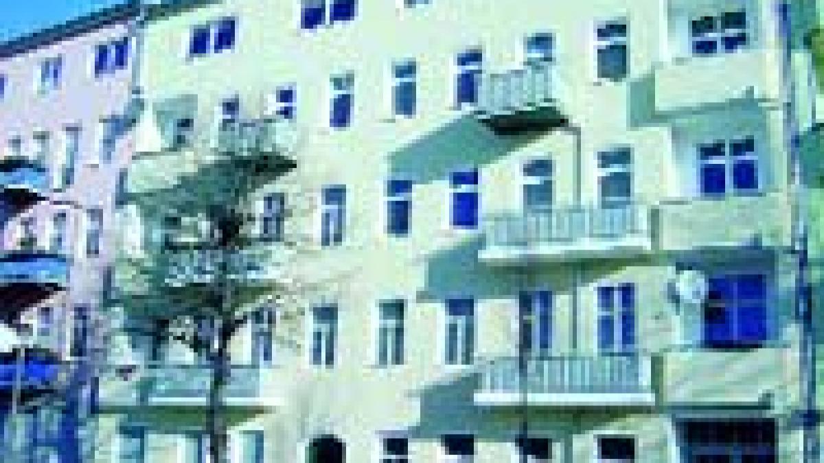 Editorial - Umbla vesti contradictoriiâ¦