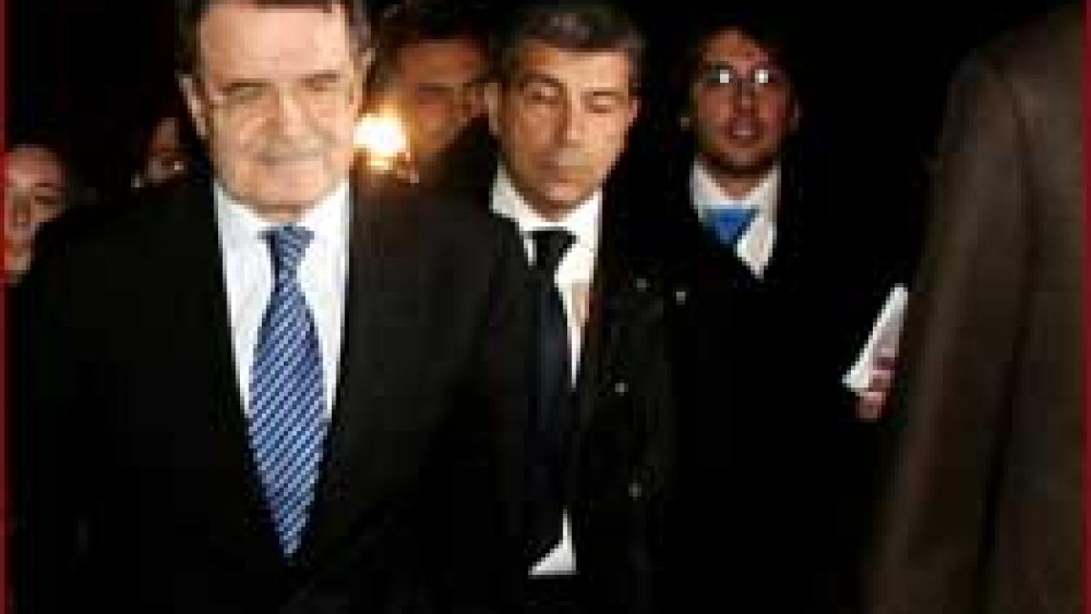 Prodi si-a dat demisia  -  "Il Professore", pe tusa