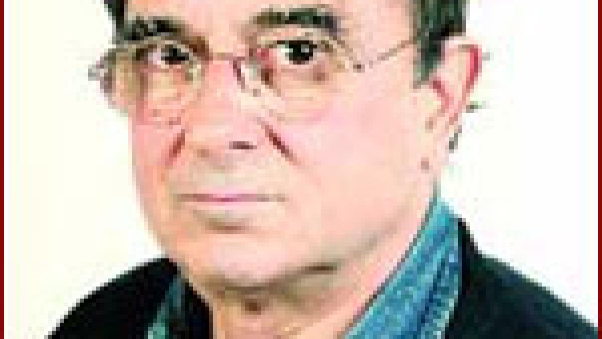 Dolarul, pe mana competitorilor Americii