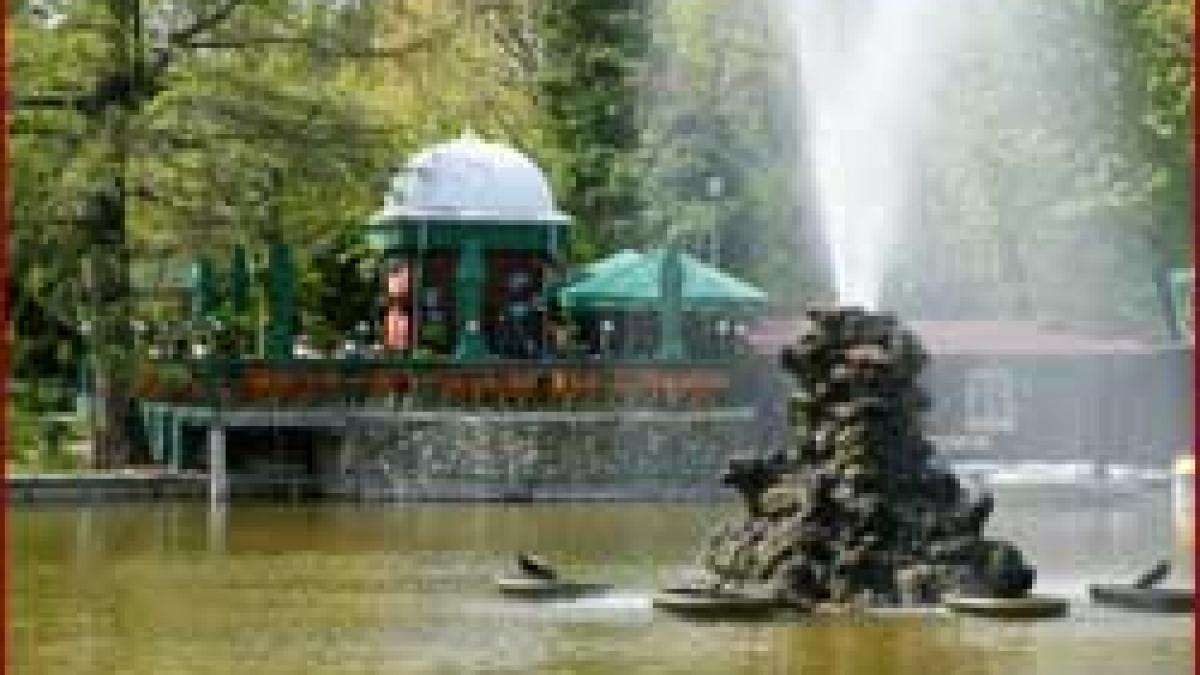Afacere de familie în Parcul Cişmigiu