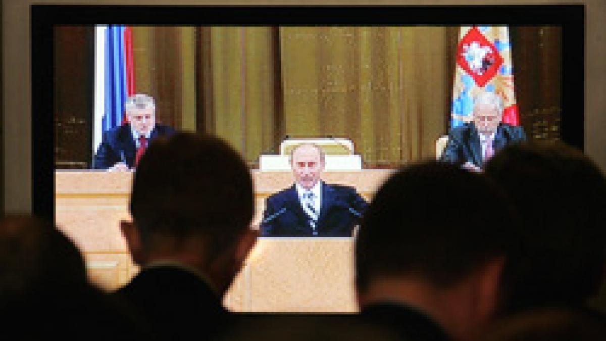 Summit NATO cu scantei - Scutul şi Kosovo, pe agenda