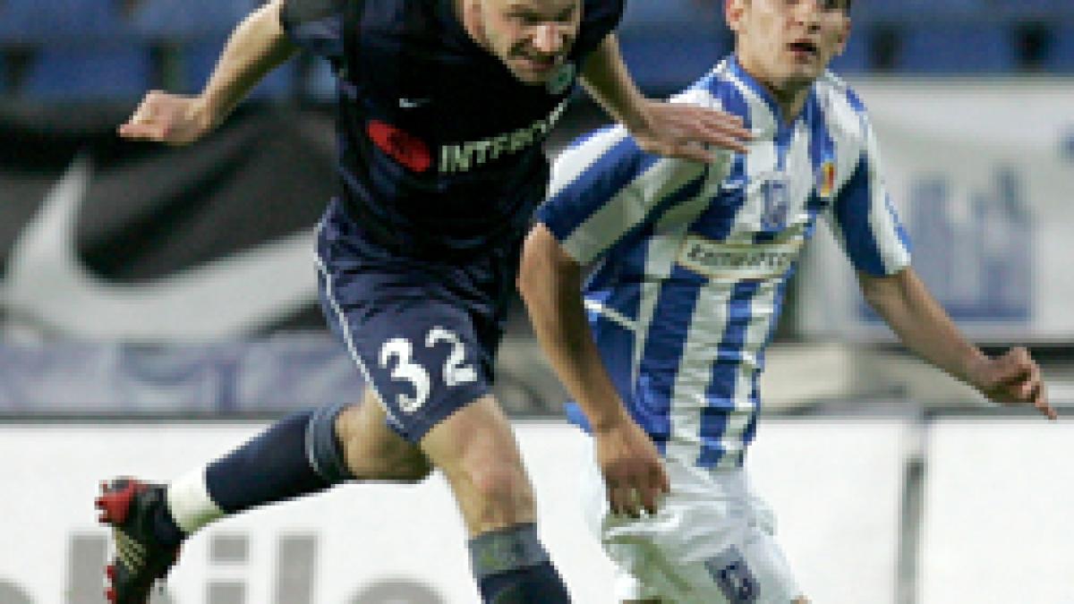 ""U"" Craiova - FC Naţional 1-0 / Rose le-a colorat viaţa
