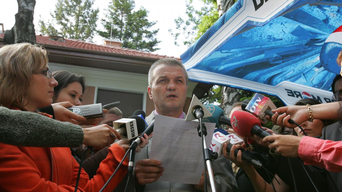 Misterul prezenţei la urne