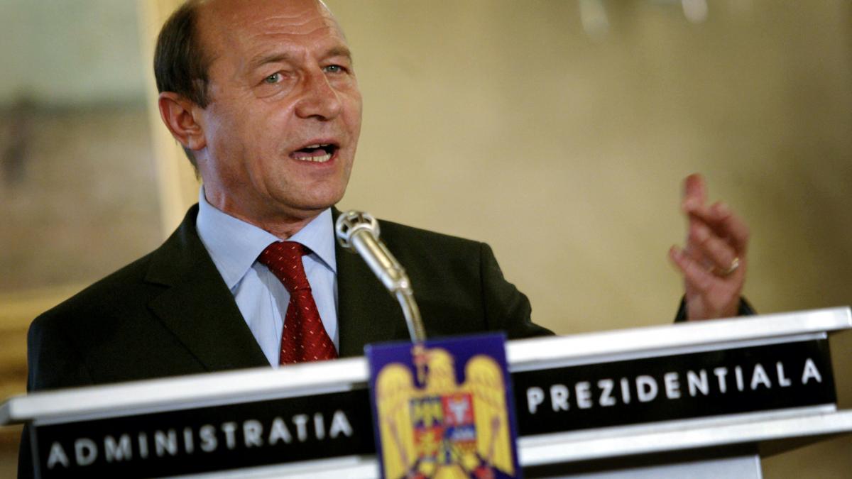 Orice pentru a scăpa de premier