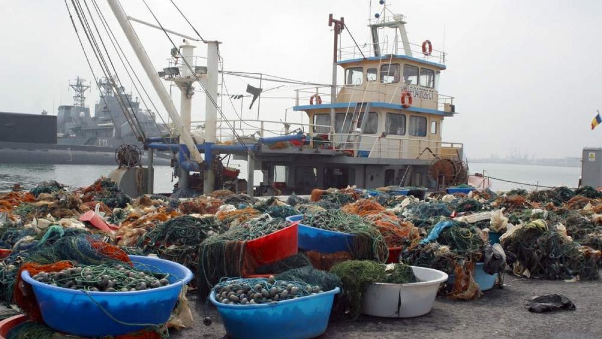 Calcan şi focuri de armă pe mare