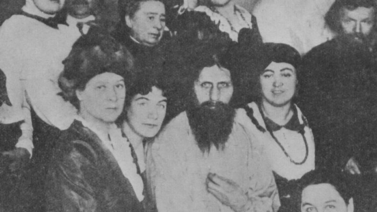 Asasinarea lui Rasputin  -  Tema si variatiuni