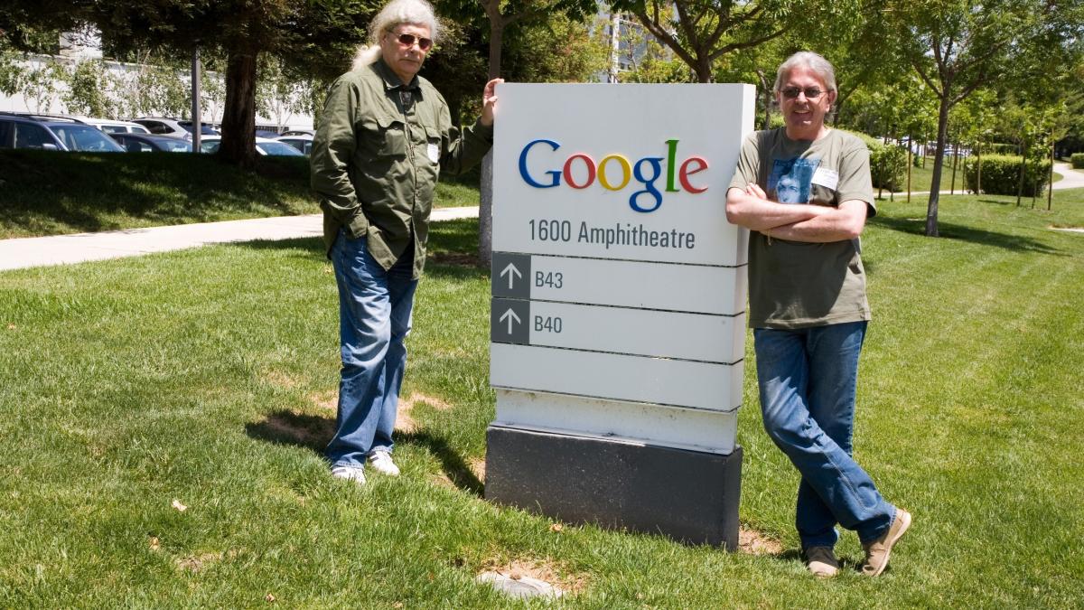 Ducu şi Moţu Pittiş,  prin California şi Italia 