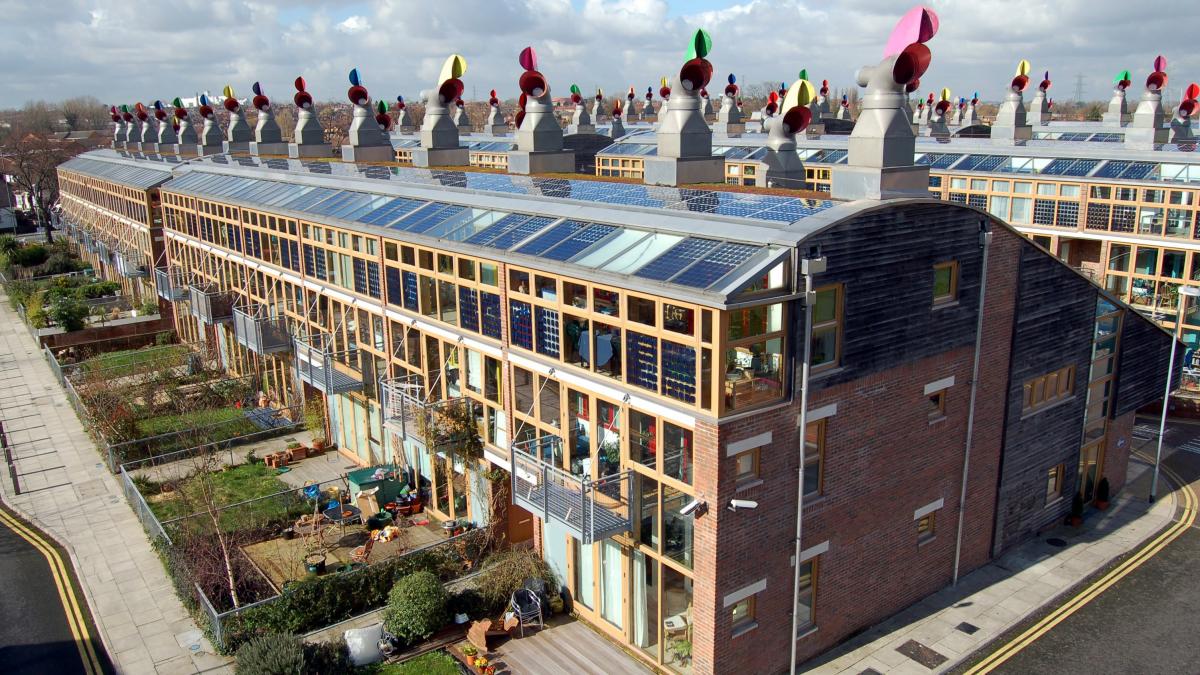 Satul solar din Londra