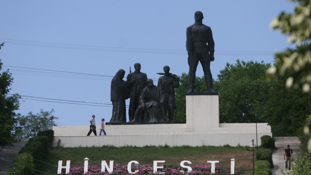 Banditul devenit legendă revoluţionară