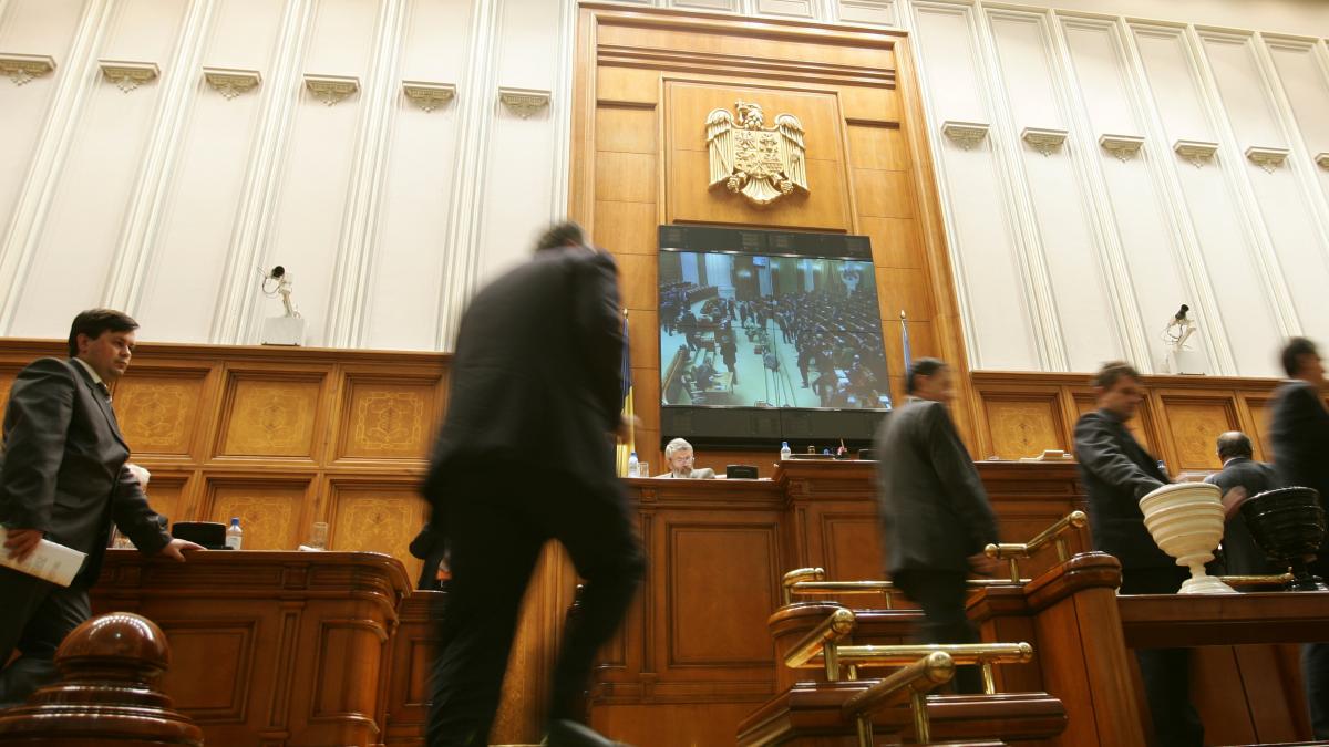 2.000 de euro pe stema Romăniei