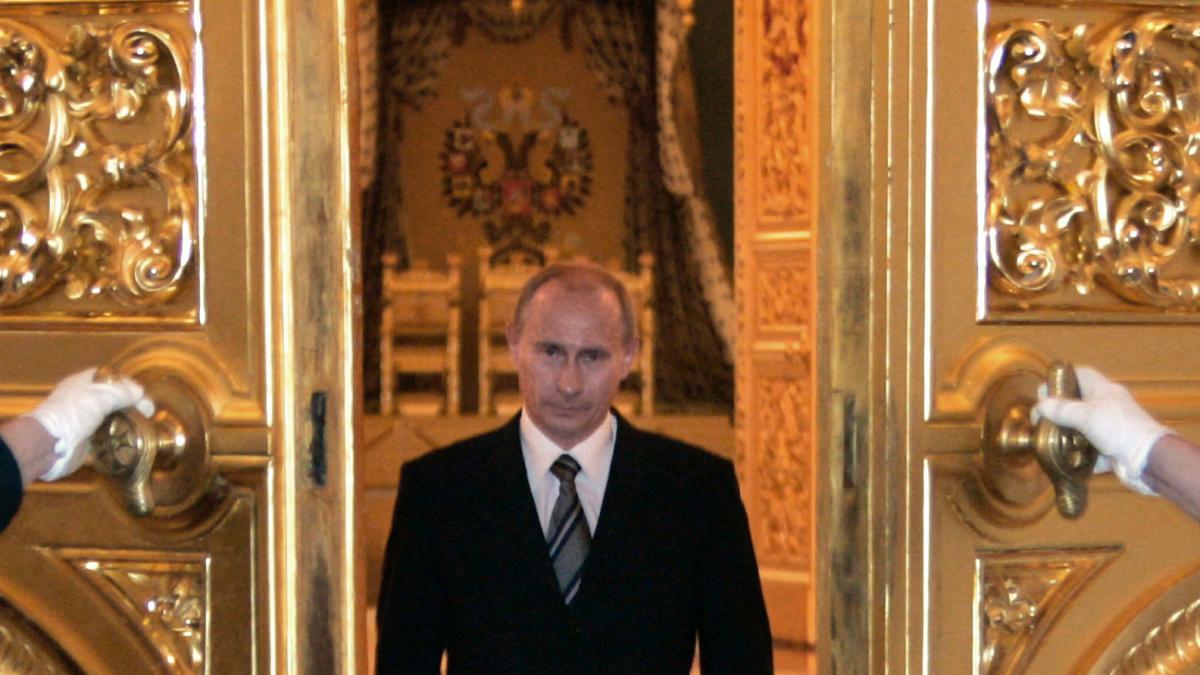 Putin a deschis sezonul la spionat 