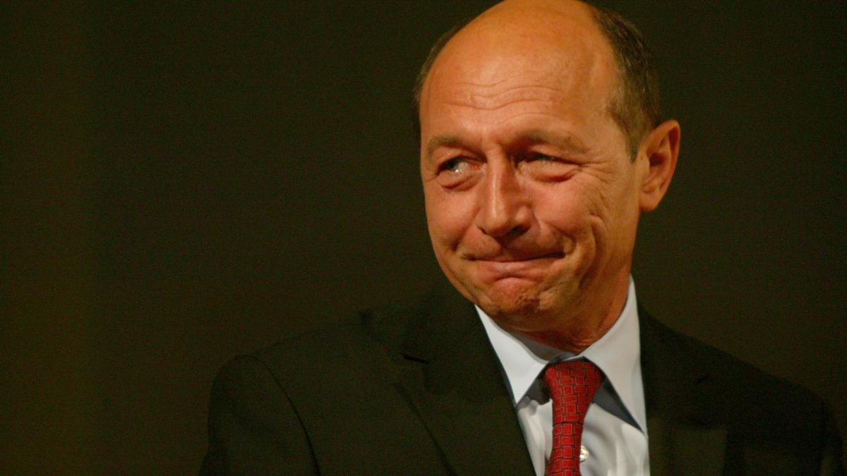 "Traian Băsescu, in cădere liberă