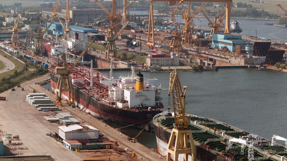 Combinaţii 2x1 in privatizările strategice