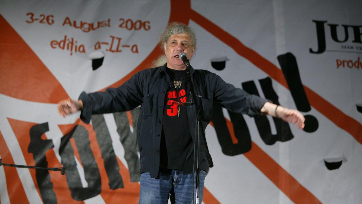 ""Sunt cel mai frumos din oraşul acesta""