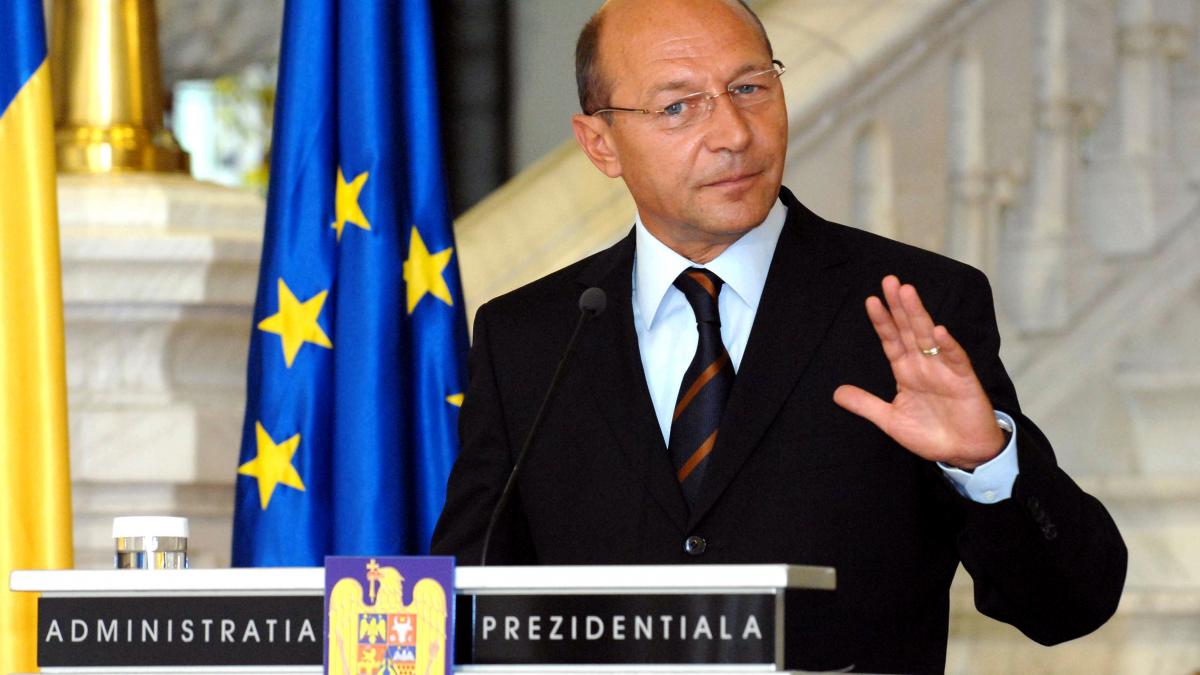 Băsescu: "UDMR, coruptă şi feudală"