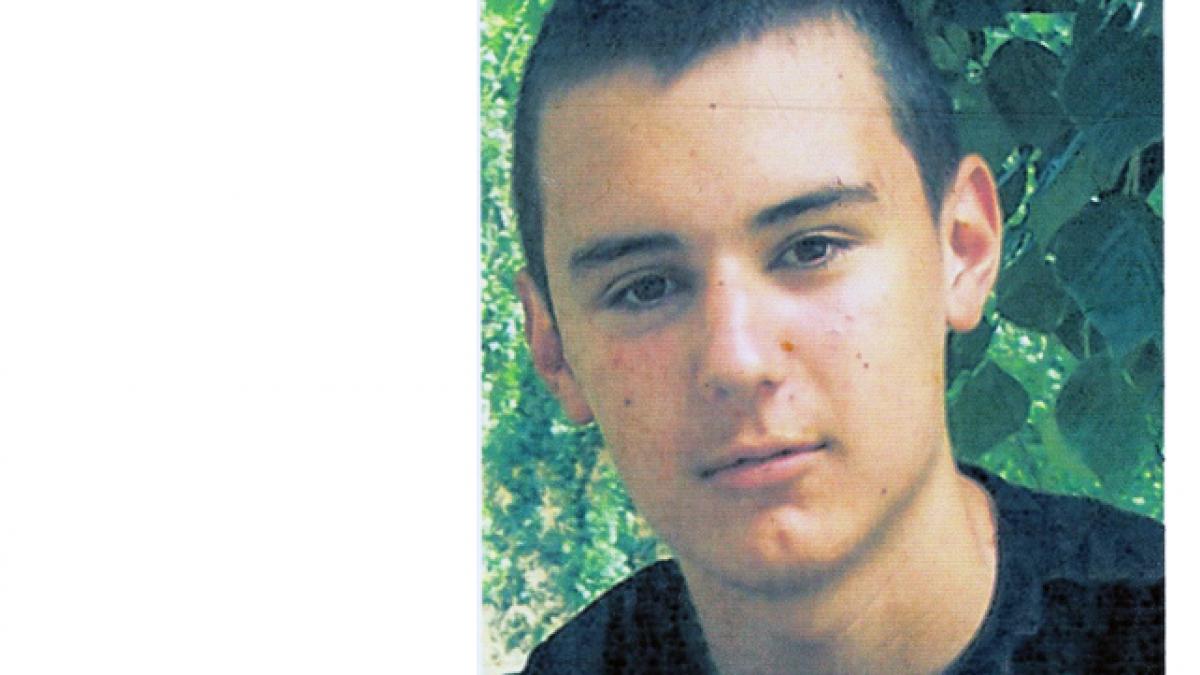 Căutare - Băiat dispărut de acasă de 7 luni