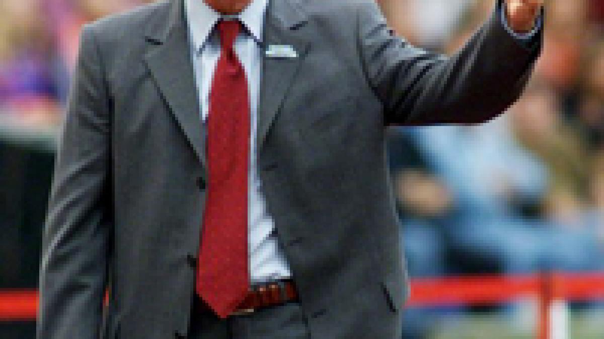 Ottmar Hitzfeld, favorit să devină antrenorul Eleveţiei