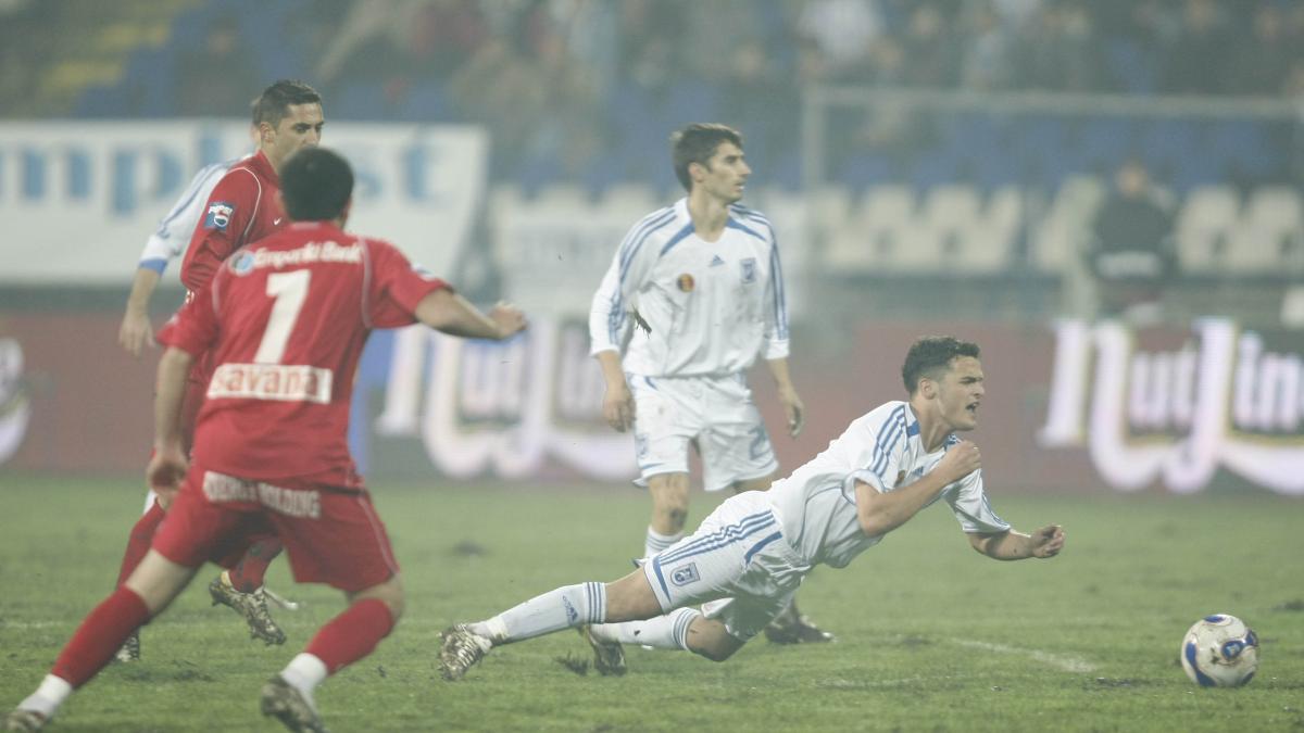 "U" Craiova  -  Dinamo 1-1: Egali in mocirlă