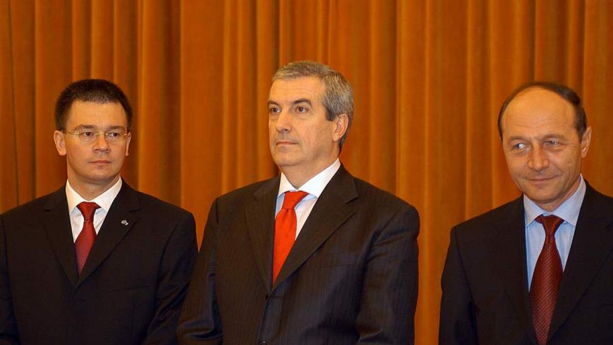 Răzvan Ungureanu, la SIE