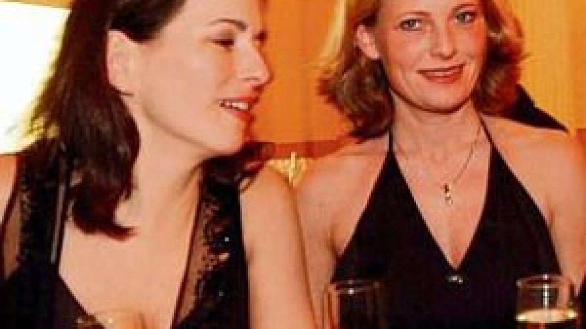 Vedetă TV din Germania recunoaşte că este lesbiană