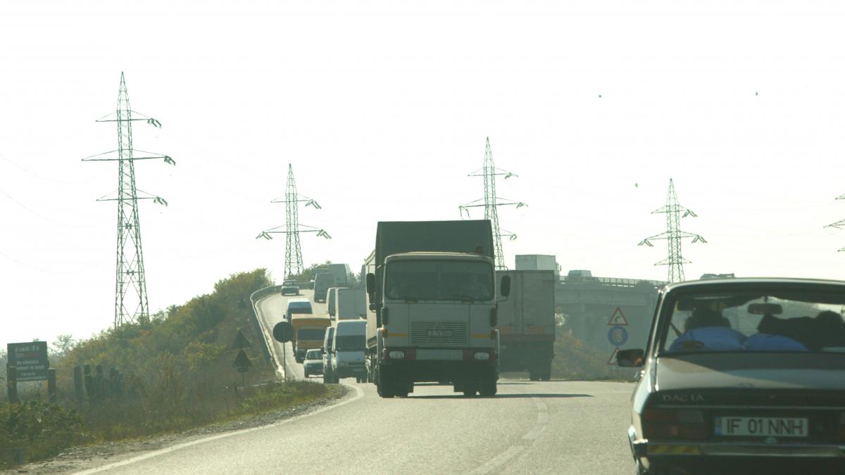 Şosea de centură cu patru benzi