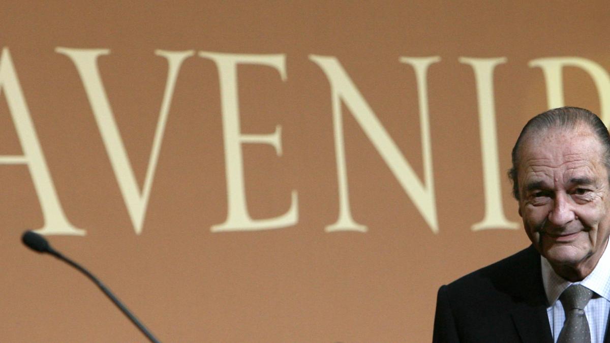 Chirac: şantajat de farisei