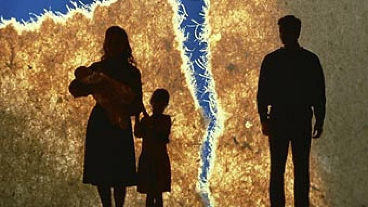 Un site pentru divorţuri scandalizează avocaţii din Franţa