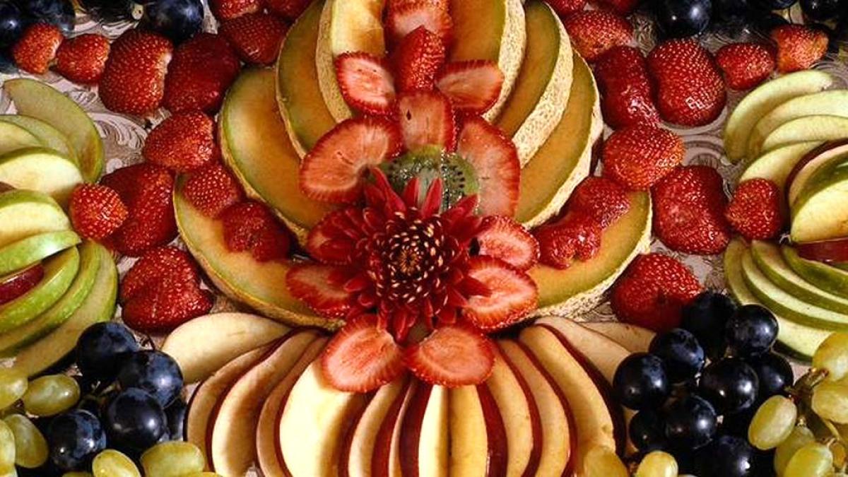 Ştim să măncăm fructele?