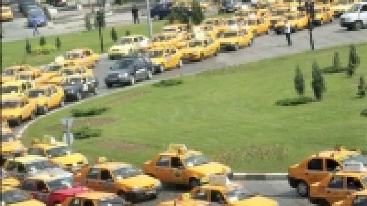 Taximetriştii acuză Primăria Capitalei de favoritism