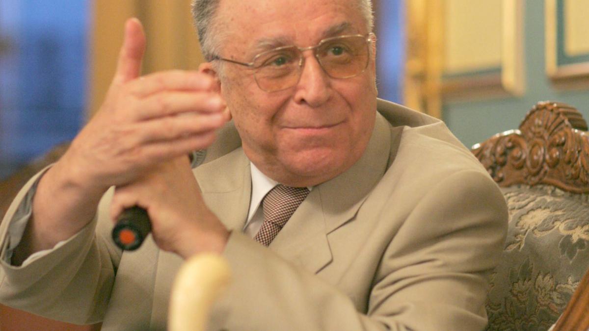 Scos de sub urmărire penală