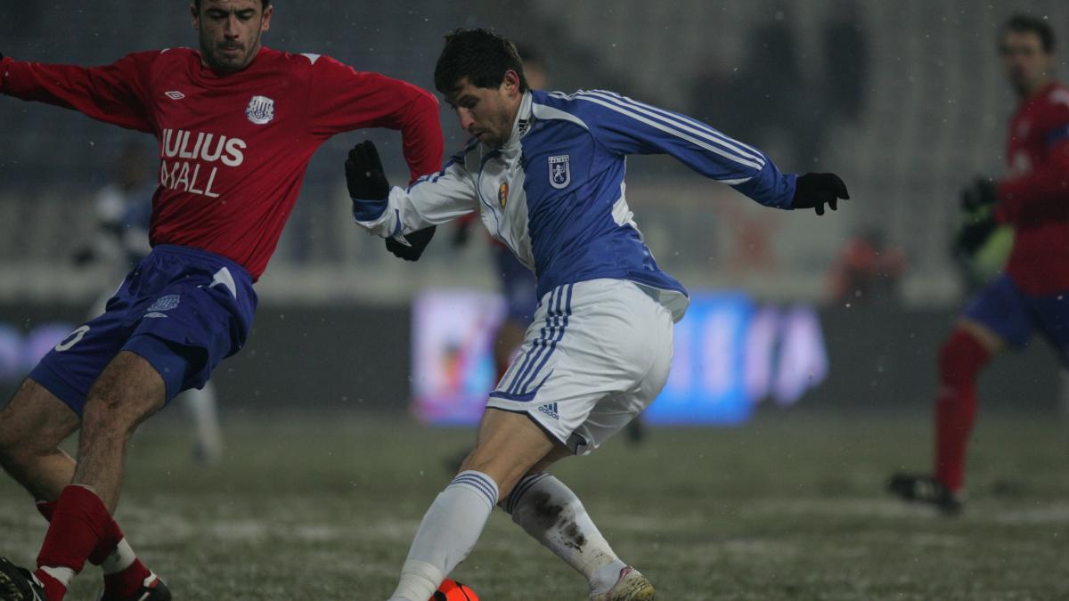 "U" Craiova  -  Poli Iaşi 2-1:Victorie cu emoţii