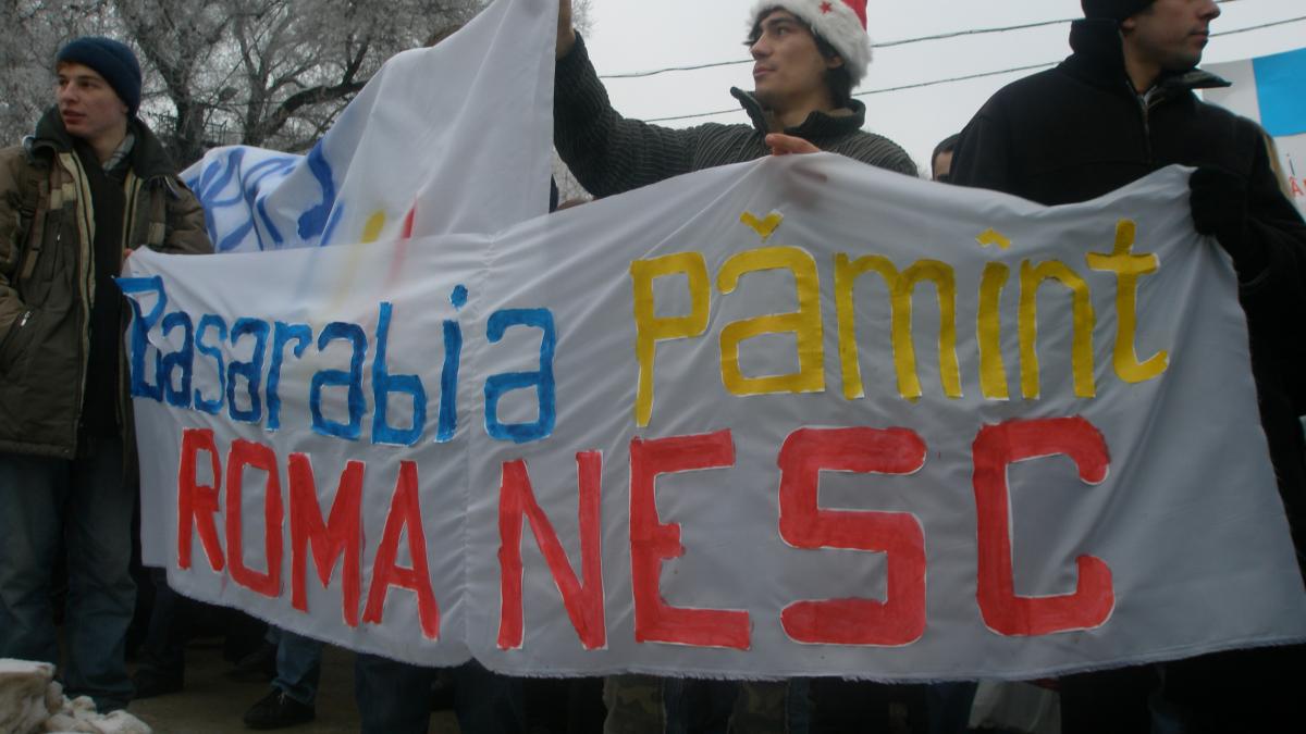 Republica Moldova - Proteste ale tinerilor romăni