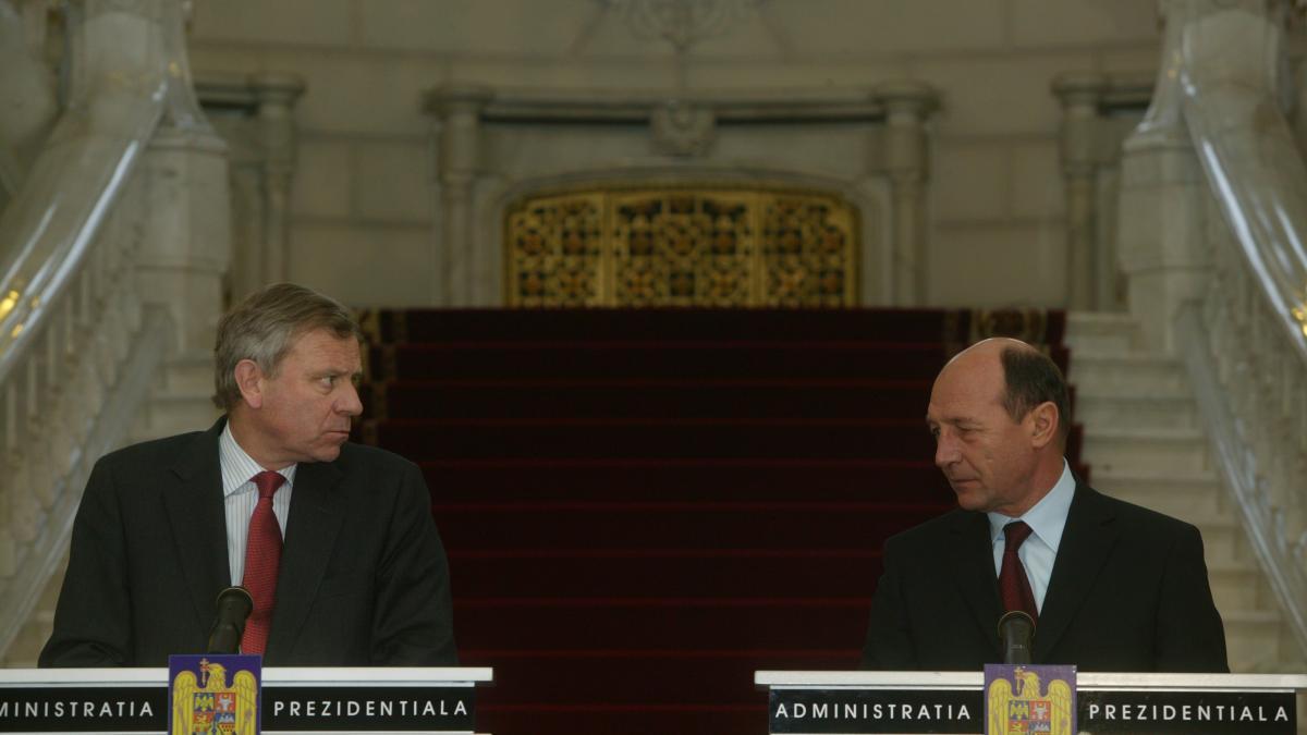 Summit-ul NATO - Scheffer, mulţumit de pregătiri