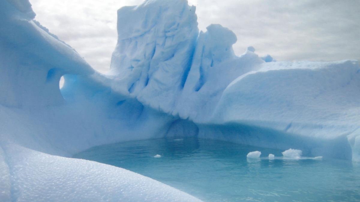Antarctica: Topirea ghetarilor s-a accelerat