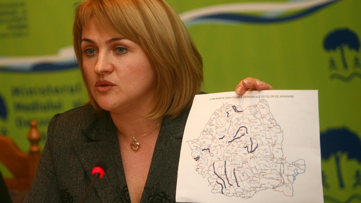 Ploi, lapoviţă şi ninsoare