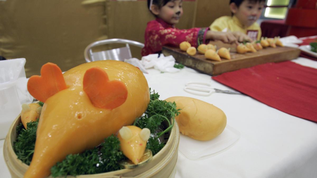 Pregatiri pentru noul an chinezesc